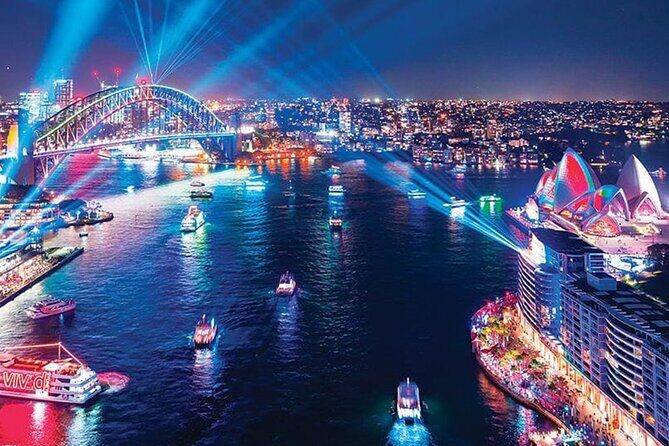 4-hour Vivid Latin Fiesta Dinner Cruise Shared Experience - The bar and drinks: what’s included versus what costs extra