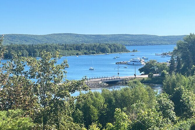 4 Hours Baddeck and Bell Museum Tour - Stops beyond the two anchors: snacks, photos, and wasted minutes