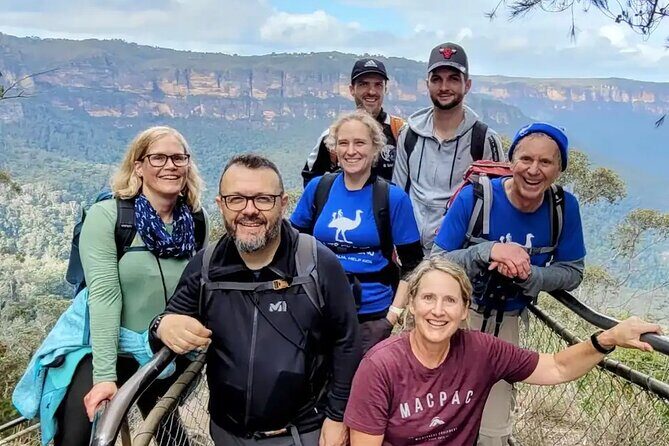 Adventurous Blue Mountains hike up the iconic Three Sisters - Key things to know before you lace up