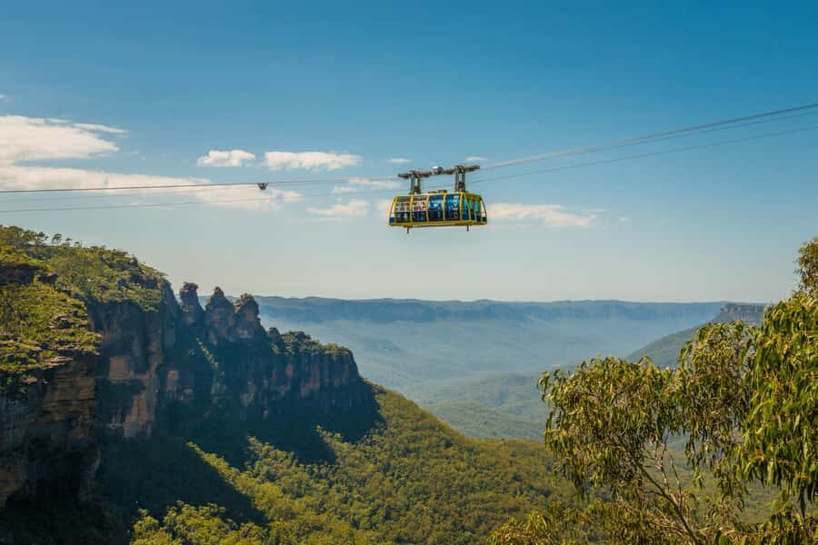 Blue Mountains Adventure: Scenic World, Zoo & Koala Photo - Echo Point and the Three Sisters: where the views set the tone