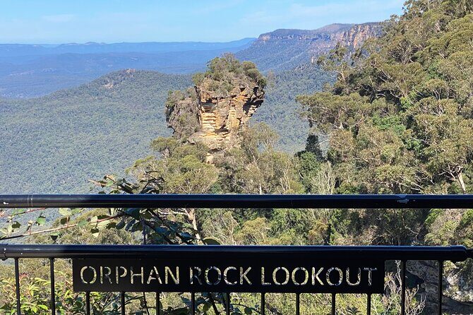 Blue Mountains Private Tour including Wildlife Park - Featherdale Wildlife Park: where the koalas live (and your hands get busy)