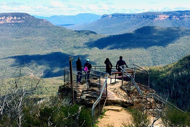 Blue Mountains Private Tour including Wildlife Park - Door-to-door pickup and guiding that adapts