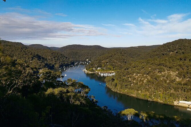 Blue Mountains Small Group Tour with Lunch, Zoo and Scenic World - Stop 5: The Three Sisters Viewpoint at the Best Time of Day