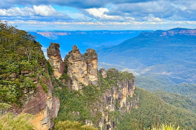 Blue Mountains Small Group Tour with Waterfall Walk & Fresh Lunch - Value for money: why $86.07 feels fair for this kind of day