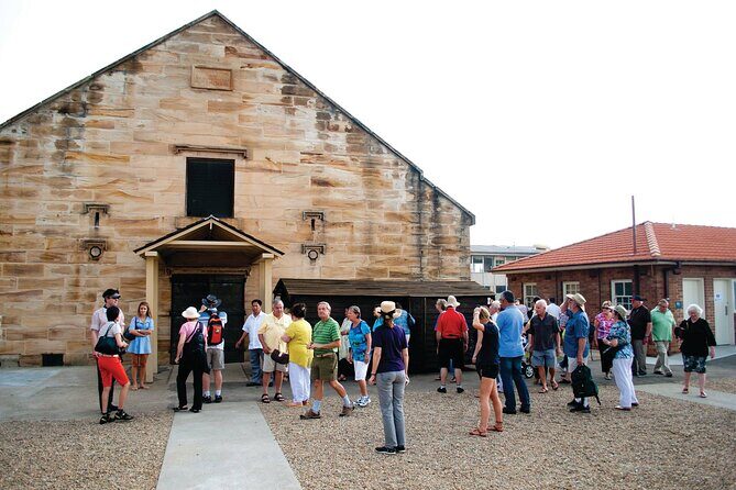 Convicts & Castles: Goat Island Walking Tour Including Sydney Harbour Cruise - Stop 3 lunch and drinks: what you’re really getting