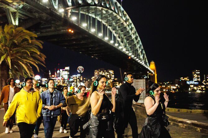 Disco Loco Sydney Craziest Silent Disco Tour - Entering Circular Quay at 4:00 pm: the vibe starts fast