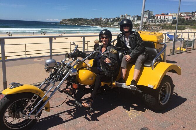 Eastern Sydney Panorama trike tour - Macquarie Point views to Kings Cross drive-through