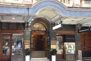 Entrancing Magic and Storytelling at Castlereagh Boutique Hotel - What the 2-hour Magical Soirée feels like in real life