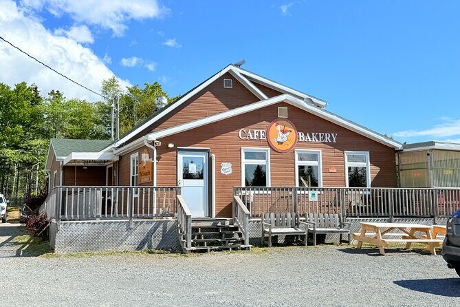 Explore Cabot Trail and Baddeck - Baddeck by Bras d’Or Lake and the Bell Museum Ticket