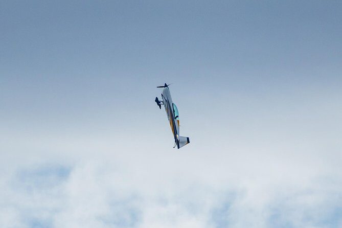 Extreme Aerobatics Experience in the Extra 330LX - Why the Extra 330LX ride feels like more than sightseeing