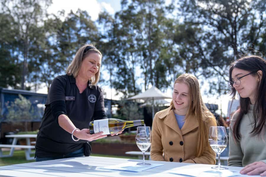 From Sydney: Award-Winning Hunter Valley Wine & Cheese Tour - What to expect in the glass: Semillon, Chardonnay, Shiraz