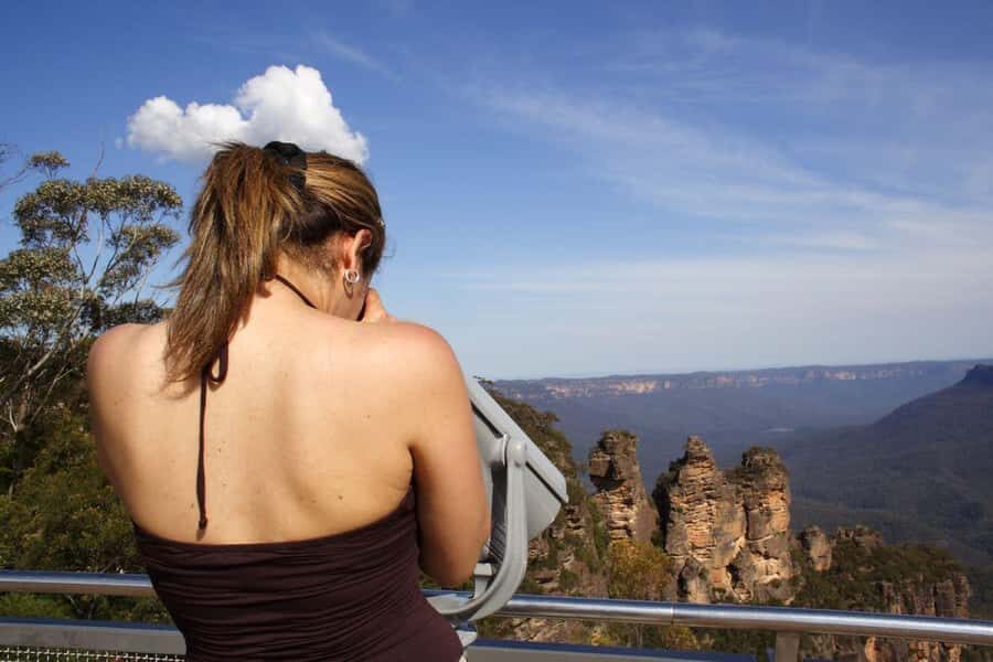 From Sydney: Blue Mountains Day Tour & Hop-on, Hop-off Tour - Leura and Echo Point: where the Mountains make you stop talking