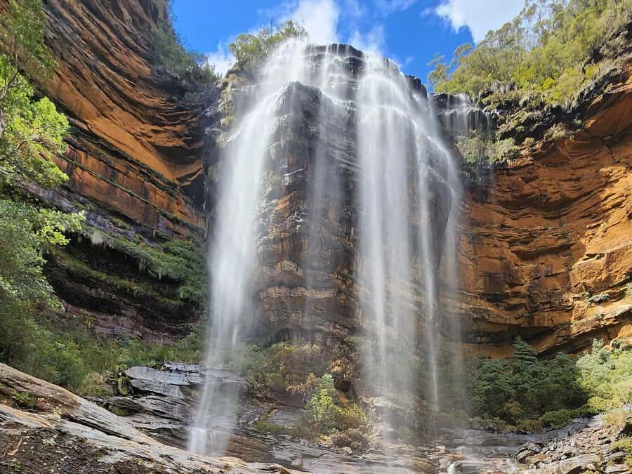 From Sydney: Blue Mountains Tour with Waterfall Walk & Lunch - Key things you’ll notice right away