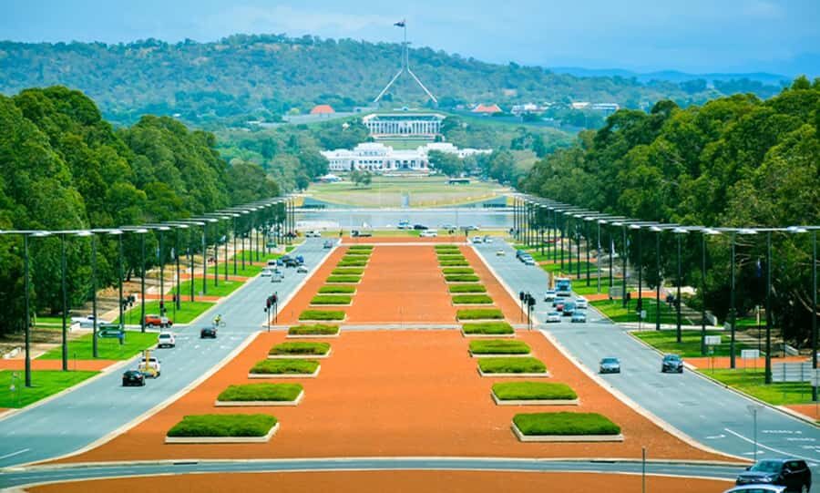 From Sydney: Canberra Floriade Festival Includes Lunch - Parliament House: seeing the political heart of Australia