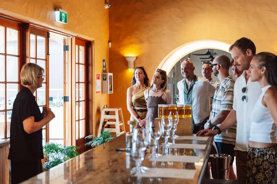 From Sydney: Full-Day Hunter Valley Wine Tour & Lunch - Spirits Stop: A Full Hour at a Distillery