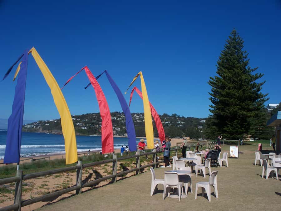 From Sydney: Location Tour of Home and Away - The 10:30 AM Circular Quay start and the Northern Beaches drive