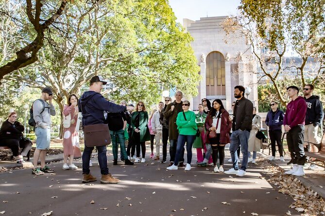 Historical True Crime Walking Tour of East Sydney - Weather, timing, and what to wear