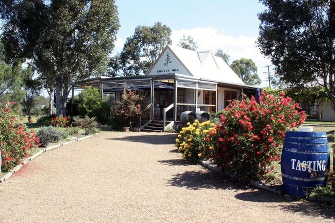 Hunter Valley Private Wine Tasting Tour from Sydney - Winery Stop 2: Up to 10 Wines and the Shiraz/Semillon Focus