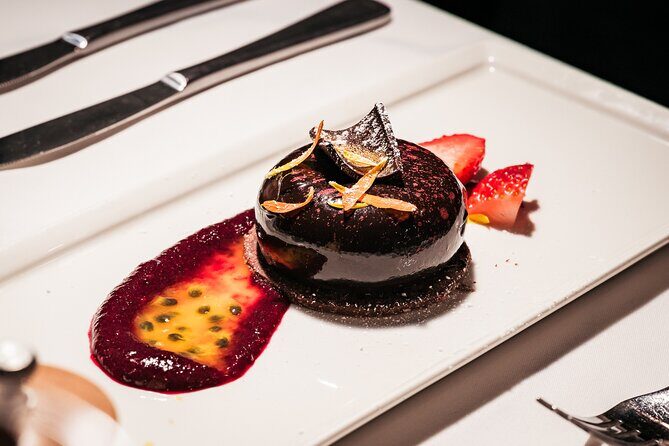 Journey Beyond Sydney Harbour Dining Cruise - Service and Atmosphere: Friendly Crew, Real Comfort, and One Caution