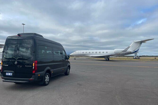 Luxury Mini Bus - Sydney Airport Transfers - Why This Sydney Airport Transfer Works So Well for Groups
