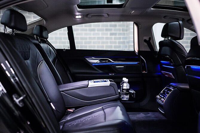 Luxury Sydney Airport Arrival Transfer - Sedan/SUV - Value Check: What You’re Really Paying For at $147.29 per Group