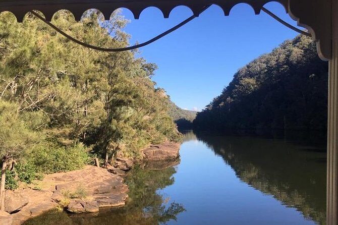 Morning Paddlewheeler Cruise in the Gorge - Captain Time: Questions, Steering-Wheel Turns, and the Fun Factor