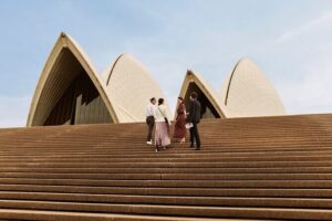 Opera at the Sydney Opera House - What happens onstage: La Traviata in plain language
