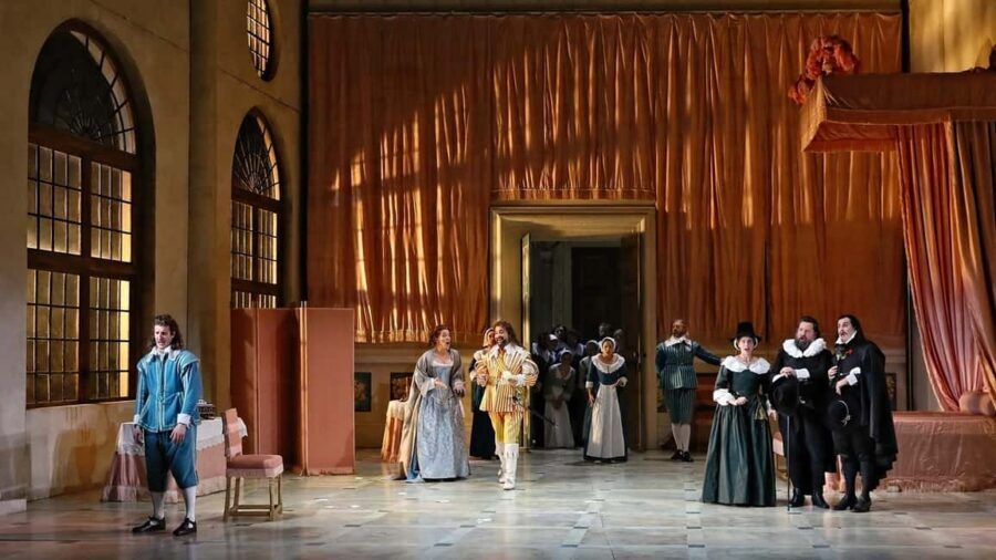 Opera Performance Tickets at the Sydney Opera House - What the performance feels like: timing, intervals, and subtitles