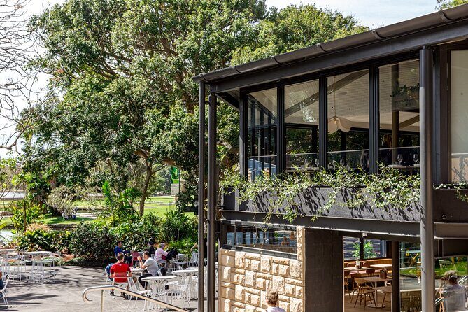 Picnic in the Royal Botanic Gardens for 2 - The location challenge: finding Botanic House inside the gardens