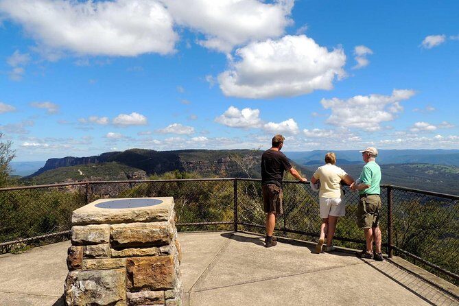 Private Blue Mountains Insider Tour from Sydney - Featherdale Wildlife Park: your up-close native-wildlife opener