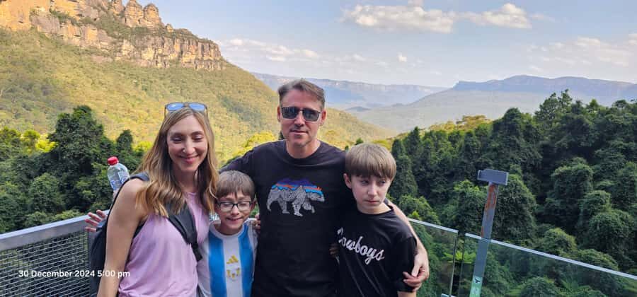 Private Blue Mountains, Scenic World & Wentworth Falls Tour - Leura drive and a slower look at the mountains