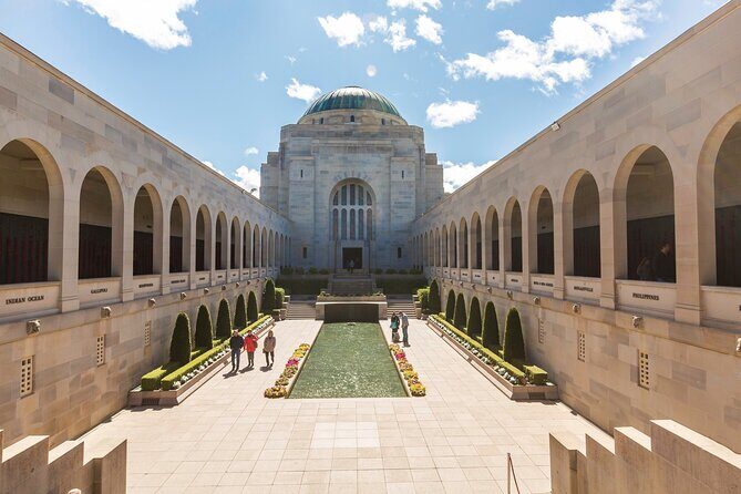 Private Canberra Day Tour from Sydney - National Museum of Australia: the storyline that connects it all