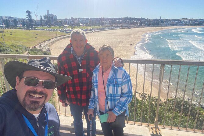Private Full Day Sydney Highlights Tour - Mrs Macquarie’s Chair: one of Sydney’s best viewpoints