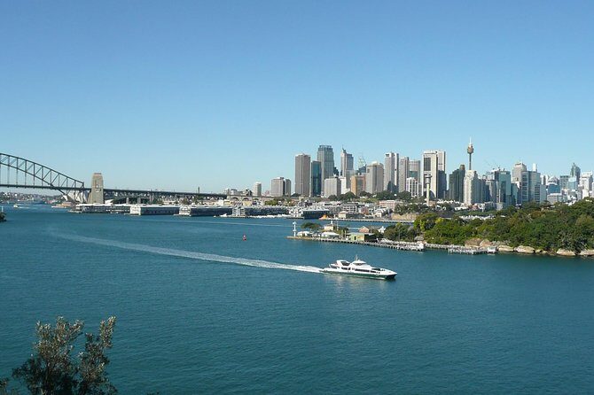 Private Sydney City Tour: The Key Attractions - Crossing the Harbour Bridge to Kirribilli and the Spit