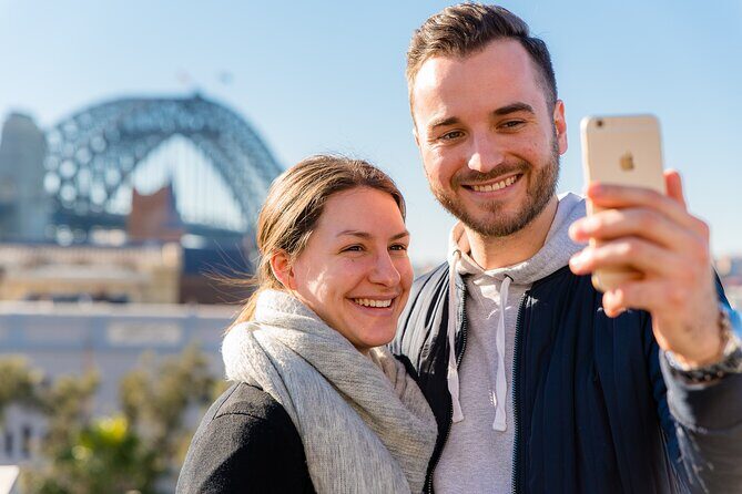 Private Sydney Harbour Sunset Photo Tour & Cruise - Dawes Point Park: quick magic before heading back