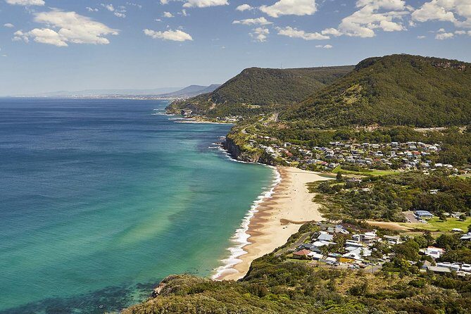 Private Tour: Sydney South Coast & Highlands - Luxury SUV Comfort: Wi-Fi, Air-Conditioning, and Pickup