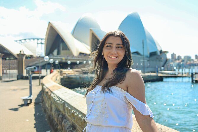 Professional Photoshoot at Opera House - Meeting at Sydney Opera House (Bennelong Point): Find the exact start spot