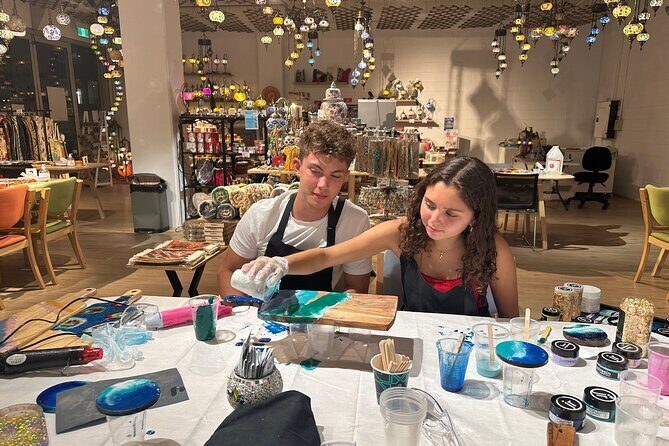 Resin Art Classes Sydney: Cheeseboards & Coasters - Key points to know before you go