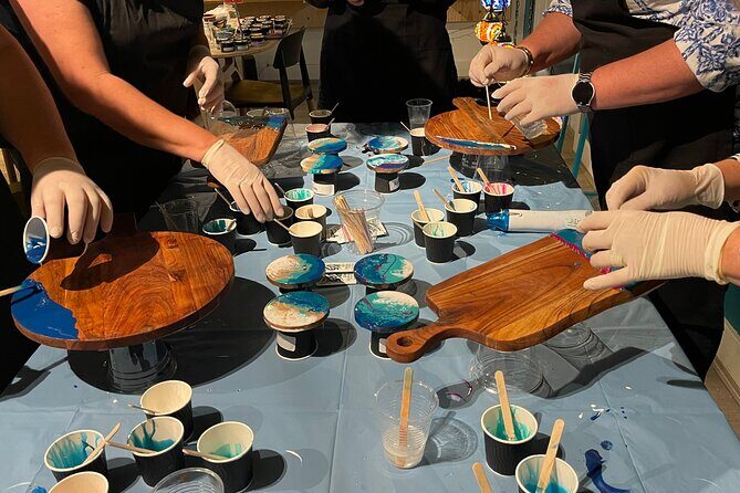 Resin Art Classes Sydney: Cheeseboards & Coasters - Your one-hour resin art session: how the workshop flows