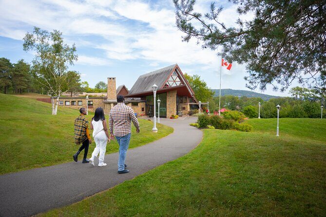 Shore Excursion of Alexander Graham Bell Museum in Cape Breton - How This 5.5-Hour Bell + Baddeck Day Flows from Sydney