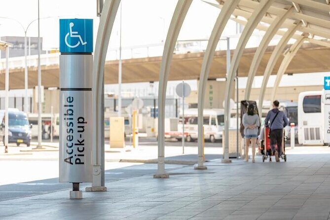 Shuttle Transfer from Sydney Airport to Cruise Ship Terminal at Circular Quay - Where this shuttle fits best (and where it may not)