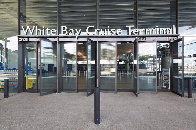 Shuttle Transfer from Sydney City Hotel to Sydney Cruise Port - When you should choose this shuttle vs. a private car