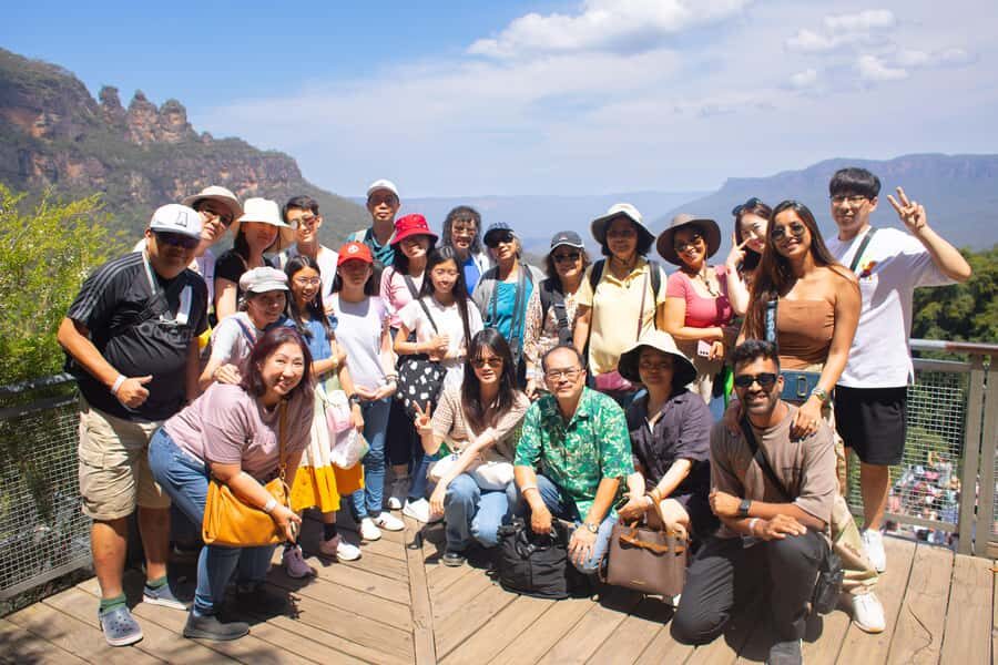 Small Group: Zoo, Blue Mountains, Scenic World Mandarin Tour - Cahill’s Lookout and the return drive: end with one last sweep