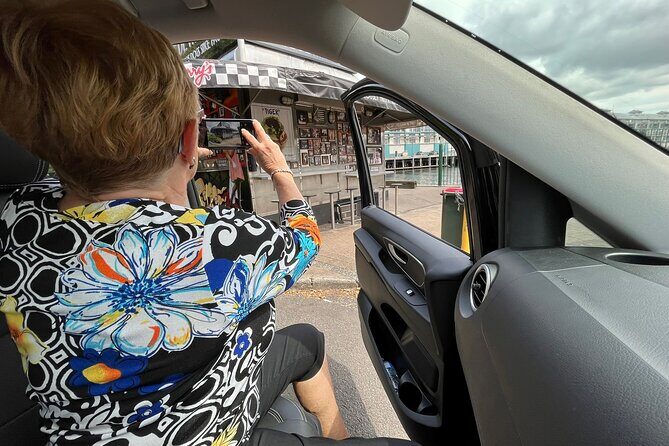 Story of Sydney Tour (mini coach) - What makes the guide experience feel personal (and why names matter)