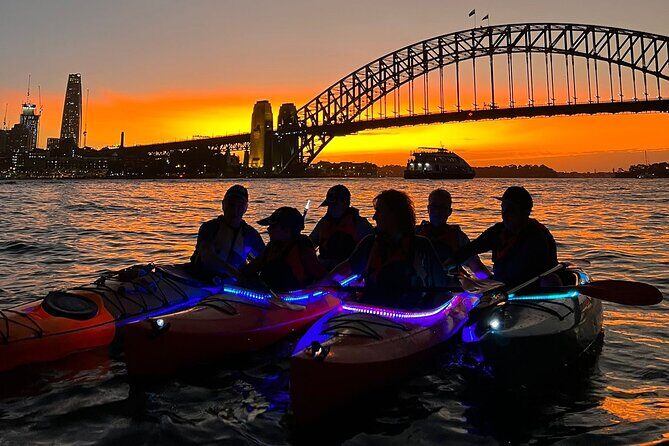 Sunset Paddle Session on Sydney Harbour (single kayak) - Guides, safety gear, and how the support actually helps