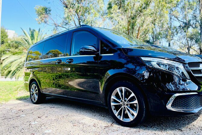Sydney Airport Private Luxury Transfers - Flight Delays Covered: Waiting Time and Driver Responsiveness