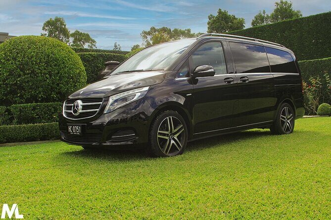 Sydney Airport to Sydney CBD shared ride seat in vehicle shuttle transfer - Drop-Off Experience in the CBD: Smooth When You Find the Right Bay