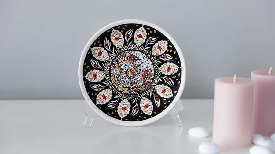 Sydney: Ceramic Plates & Bowls Paint and Sip Classes - Should you book this ceramic paint-and-sip class in Sydney?