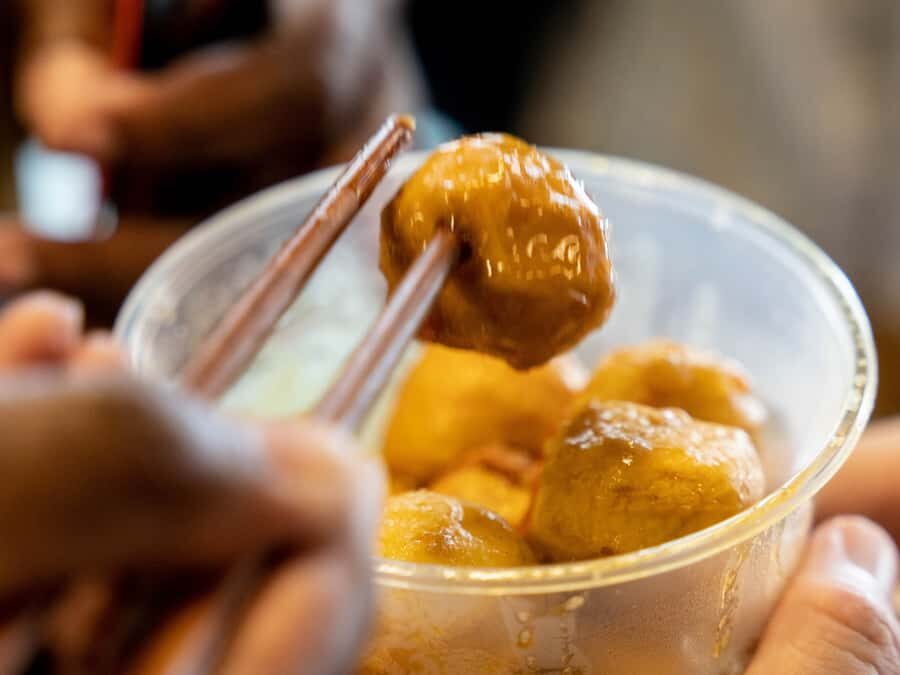 Sydney: Chinatown Street Food & Culture Guided Walking Tour - The food format: snacks on the move, not a heavy meal