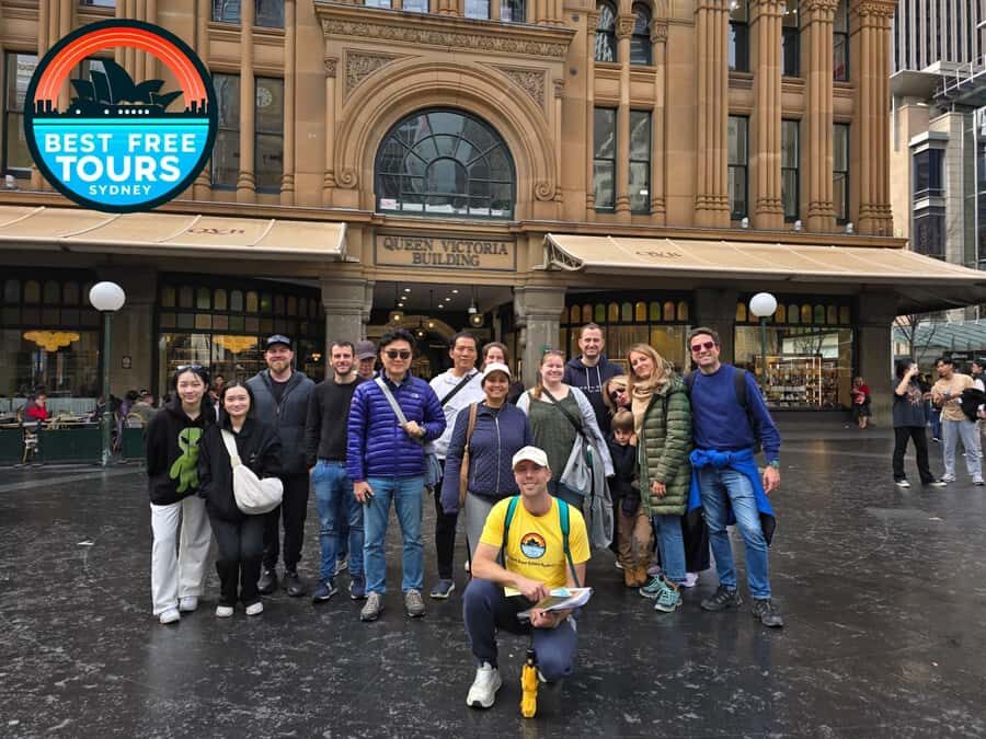 Sydney: City Sights Walking Tour - Royal Botanic Garden Sydney: learning flora while you walk